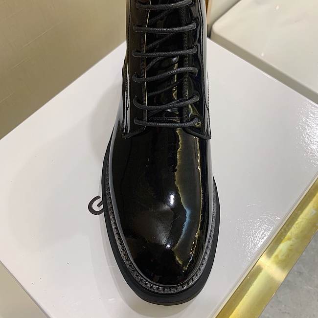 G1uenchy boots gvc2020
