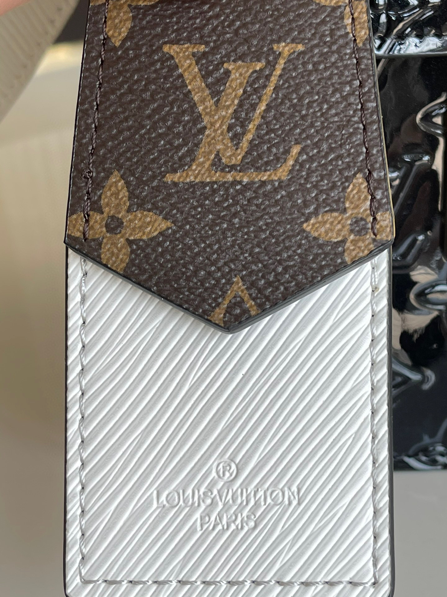 l0vis Vvtt0n spring street handbag monogram vernis leather black m90375 17 x 16 x 8.5 cm