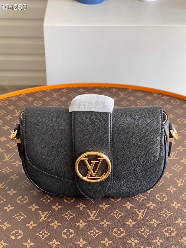 l0vis Vvtt0n lv pont 9 soft mm grained calfskin leather black m58967 25 x 17.5 x 8 cm