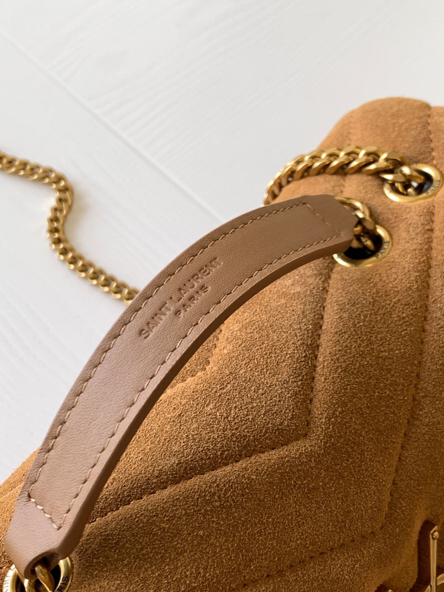 Y51 loulou small bag in y-quilted suede cinnamon 4946991 25 x 17 x 9 cm