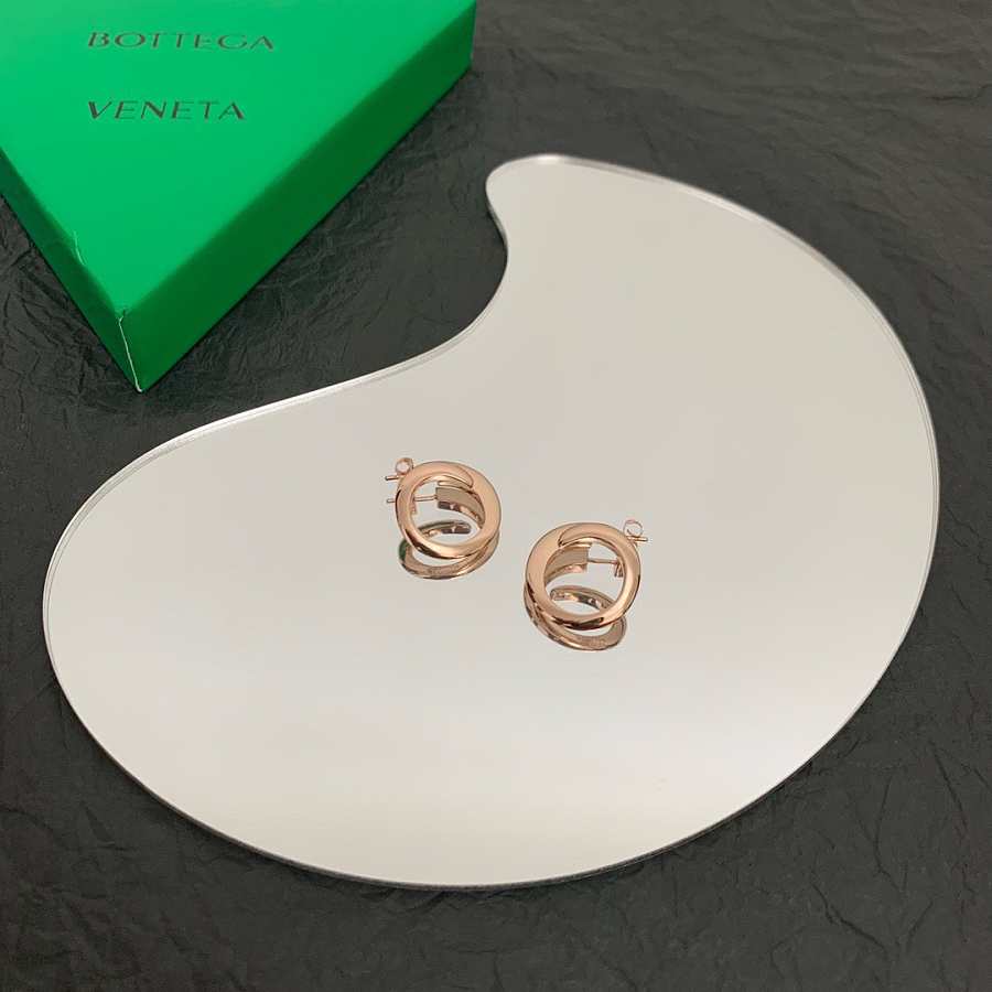 b0tt*ga Ven*ta earings 02