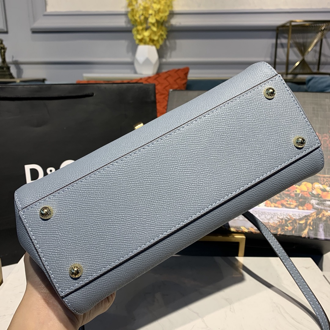 d01ce & Gab*a*a medium dauphine leather sicily bag light blue bb6002 25 x 12 x 22 cm