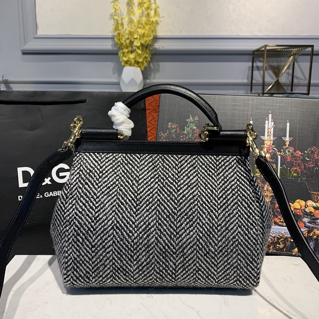 d01ce & Gab*a*a medium dauphine leather sicily bag bb6002 25 x 12 x 22 cm