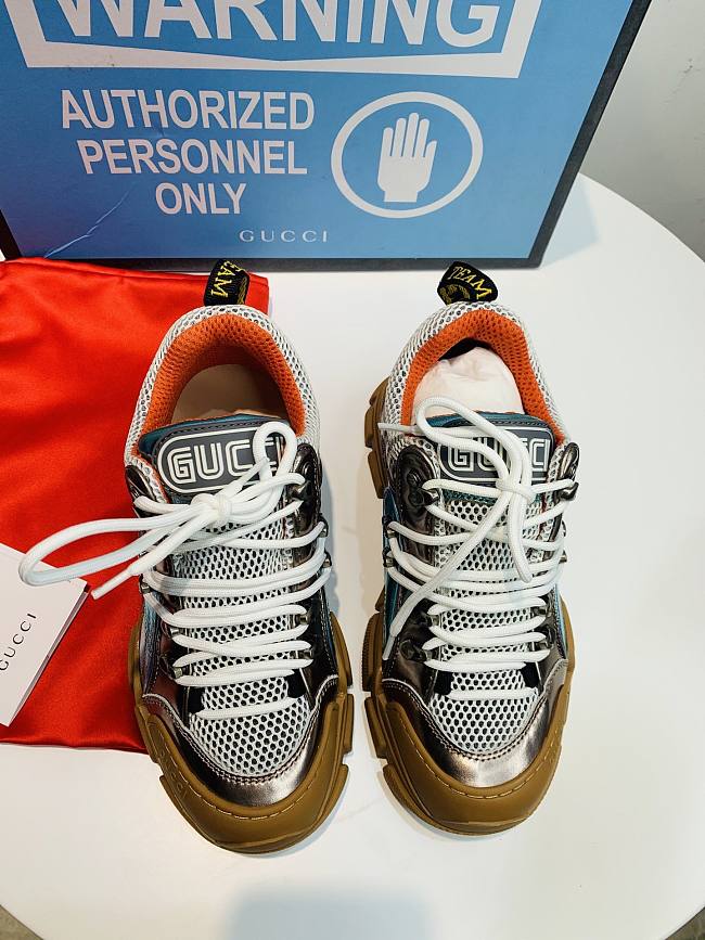 Gvc*1 shoes 01