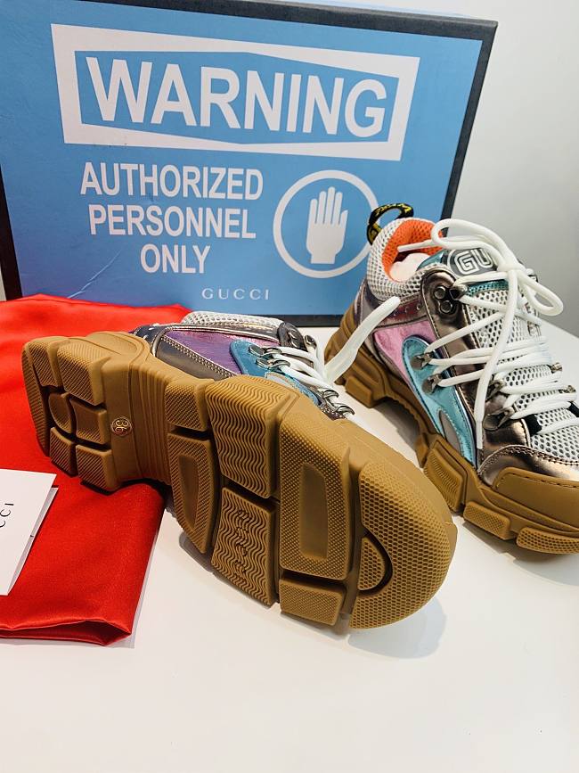 Gvc*1 shoes 01