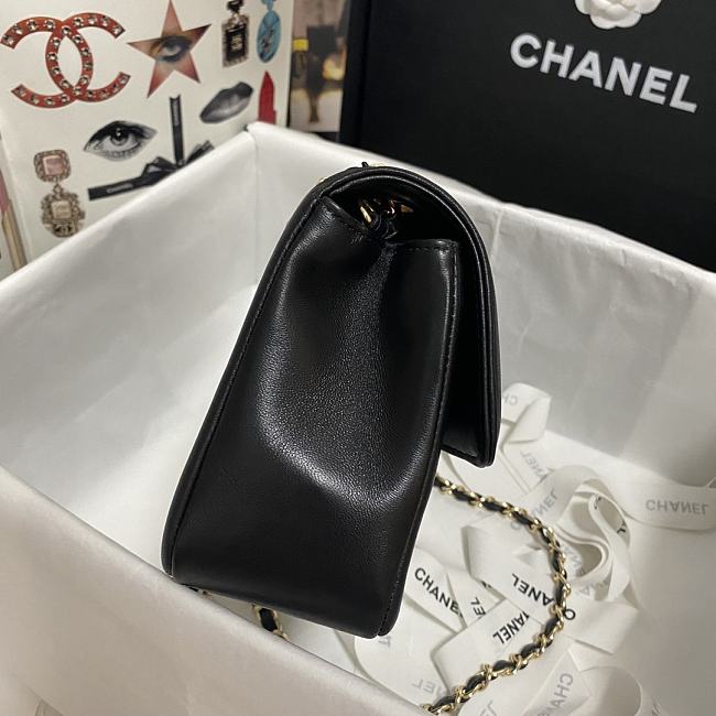 Ch**el 1992 vertical quilt cc shoulder bag black as1499 23 x 14 x 7 cm