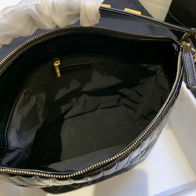 Ch**el state of the art hobo bag black as0845 21 x 24 x 14 cm