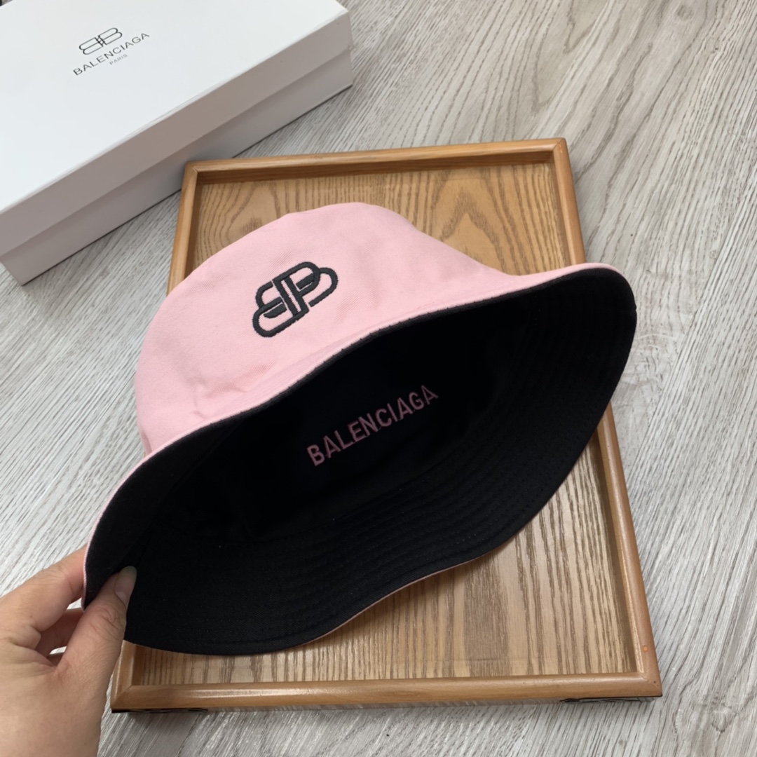 Ba1en*iaga hat 01