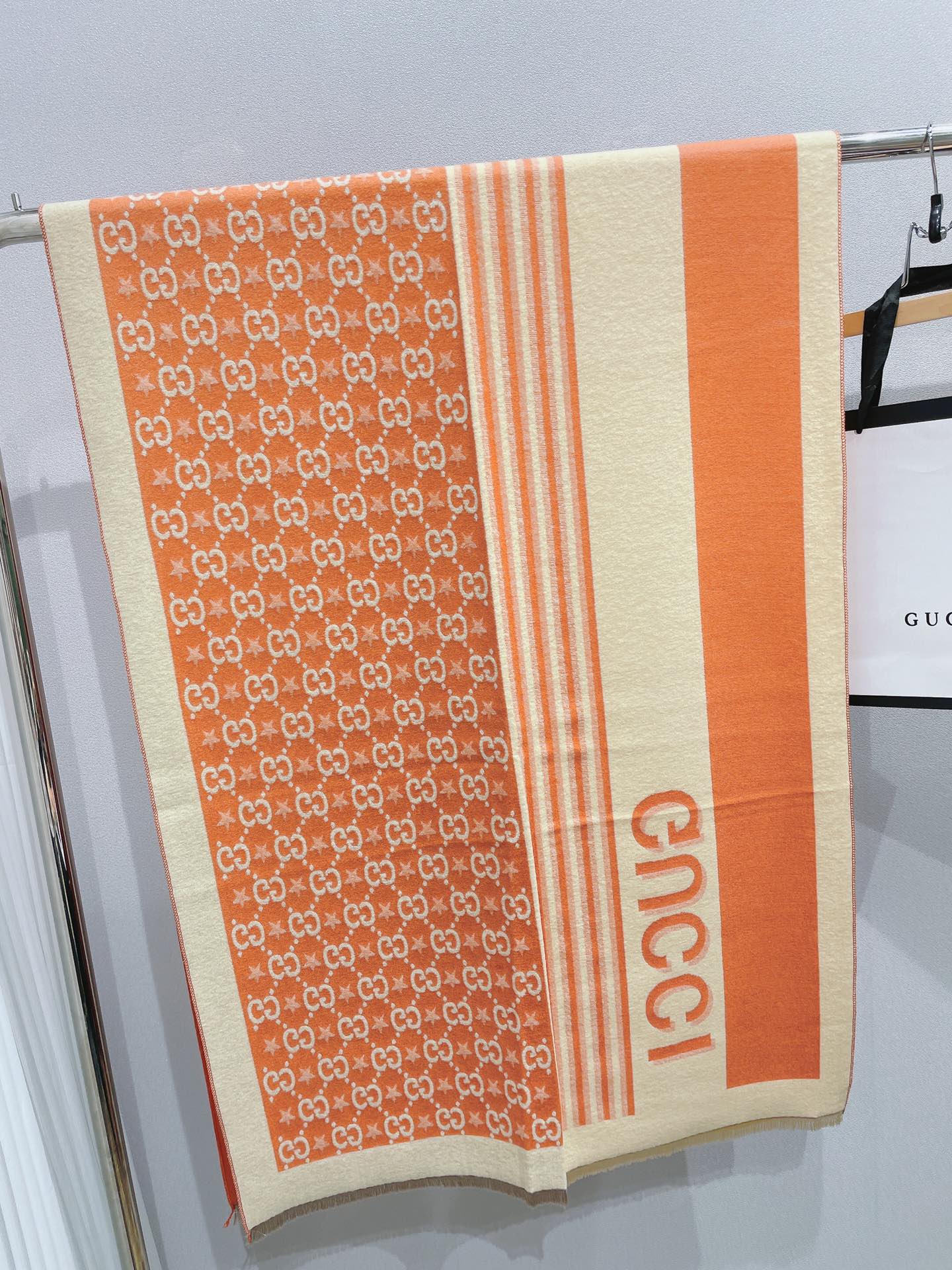 Gvc*1 scarf 05