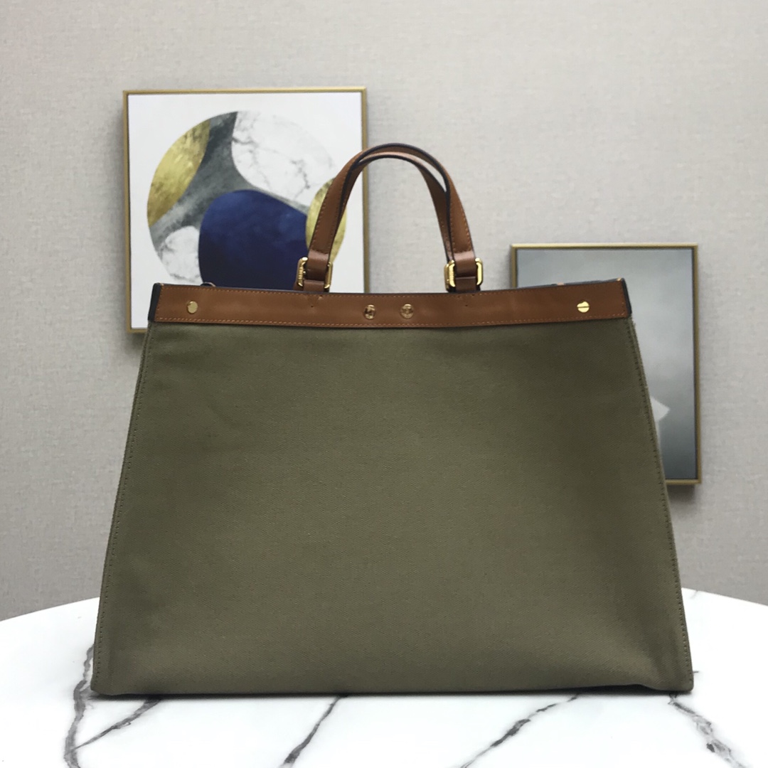 F**di peekaboo x-tote canvas bag green 8bh374 41 x 16 x 29.5 cm