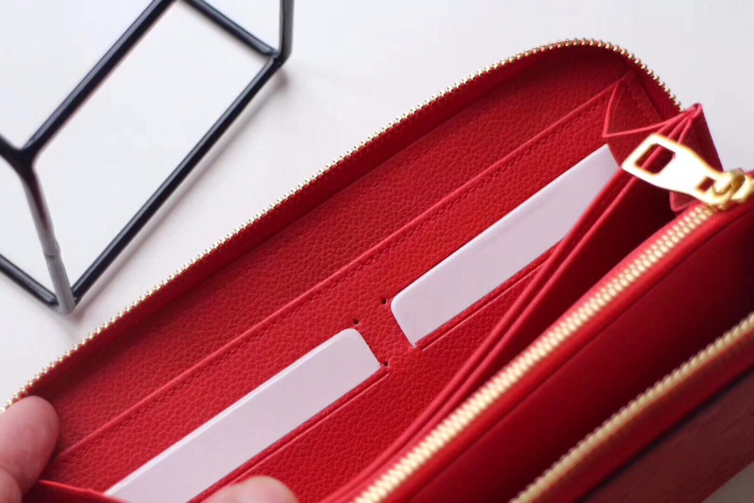 l0vis Vvtt0n zippy wallet monogram leather red m64090 19.5 x 10 cm
