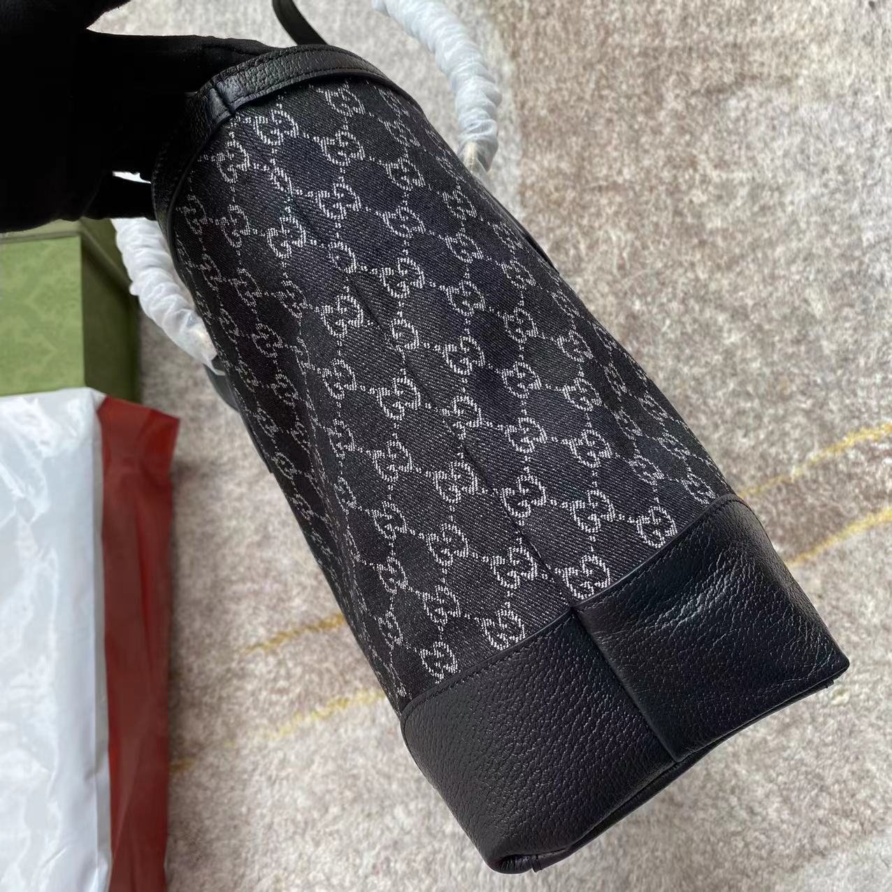 gvc*1 black De*1m 631685 38cm