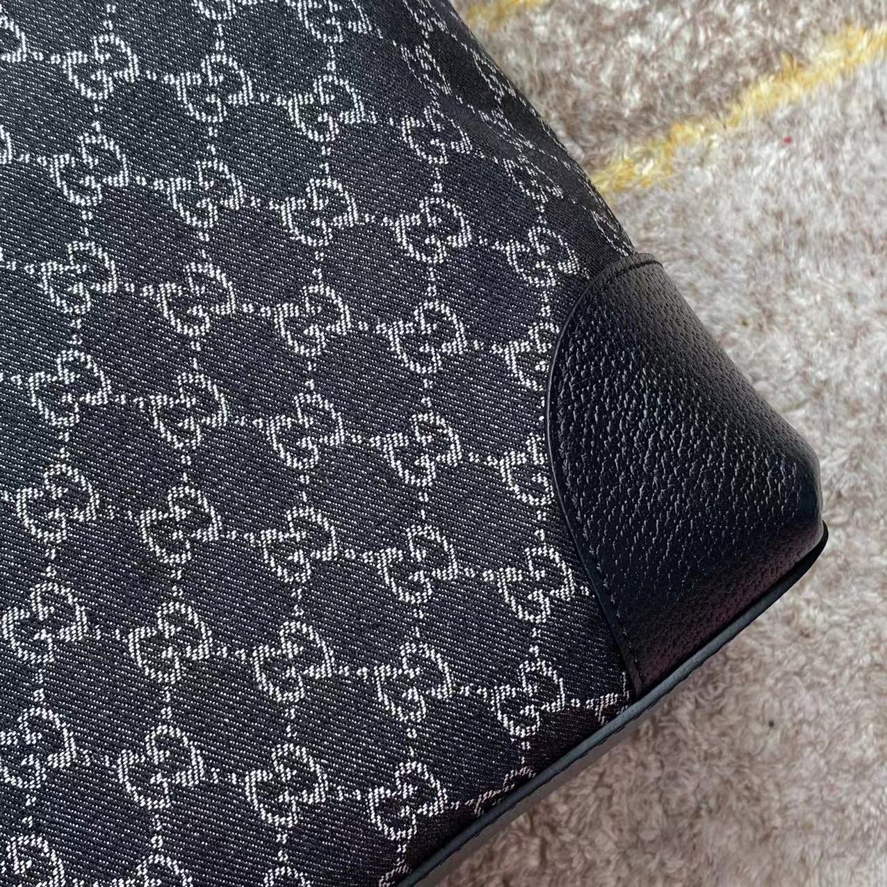 gvc*1 black De*1m 631685 38cm