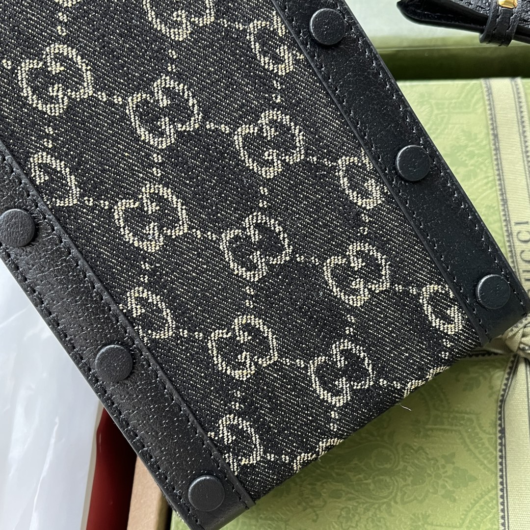 Gvc*1 epilogue mini black bag 625615 11.5cm