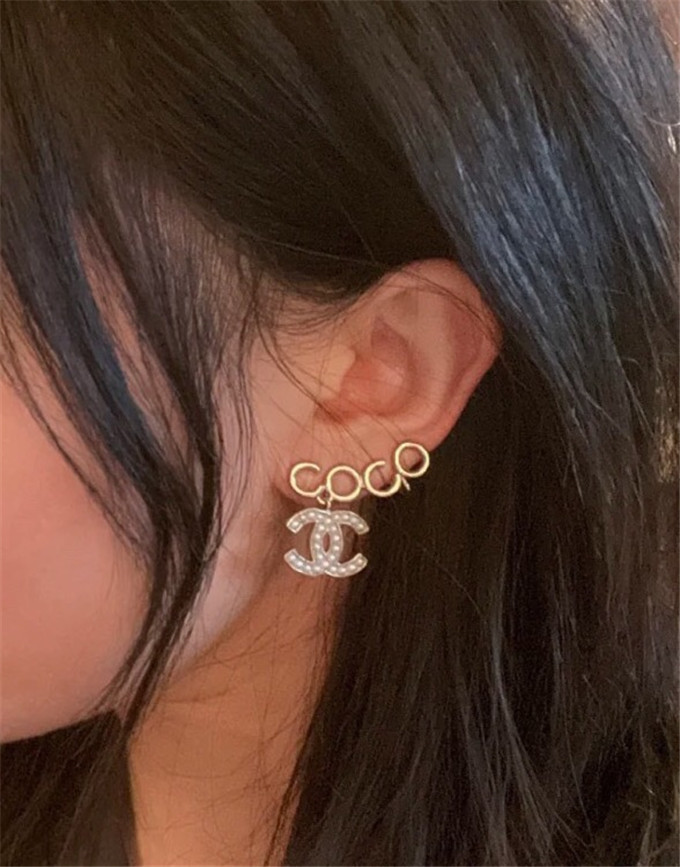 Ch**el earrings 01