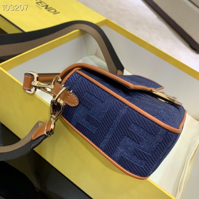 F**di  baguette logo bag mm 83329b89 26cm