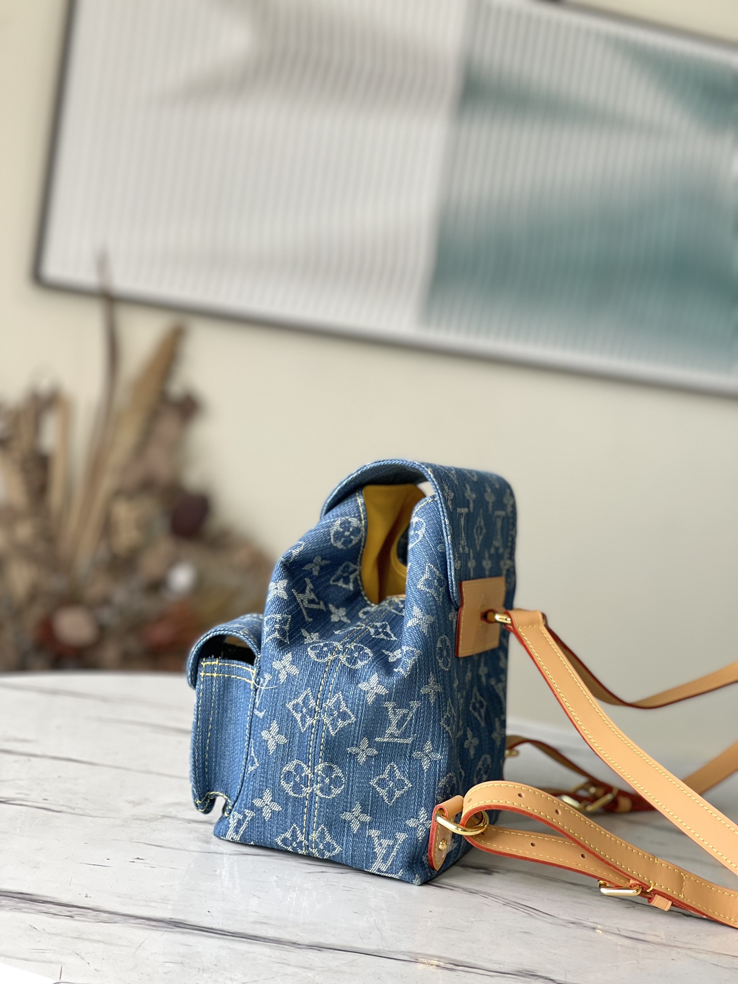 LV backbag M95057
