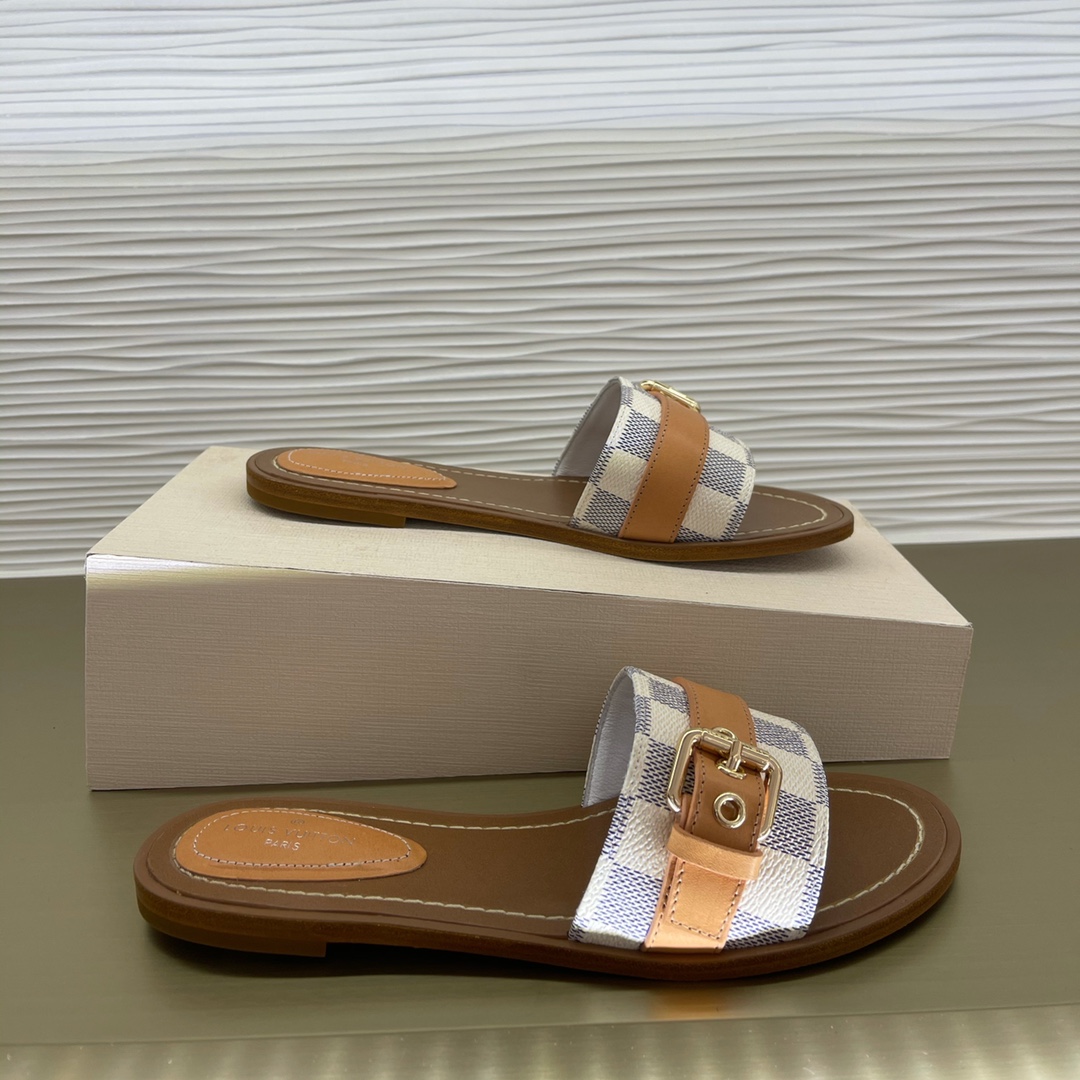 LV slippers