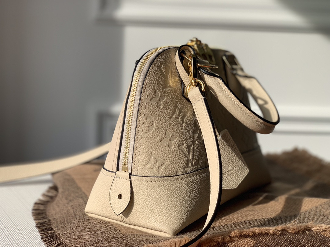 LV Neo Alma bag M44829 Creamy White - 25x18x12cm