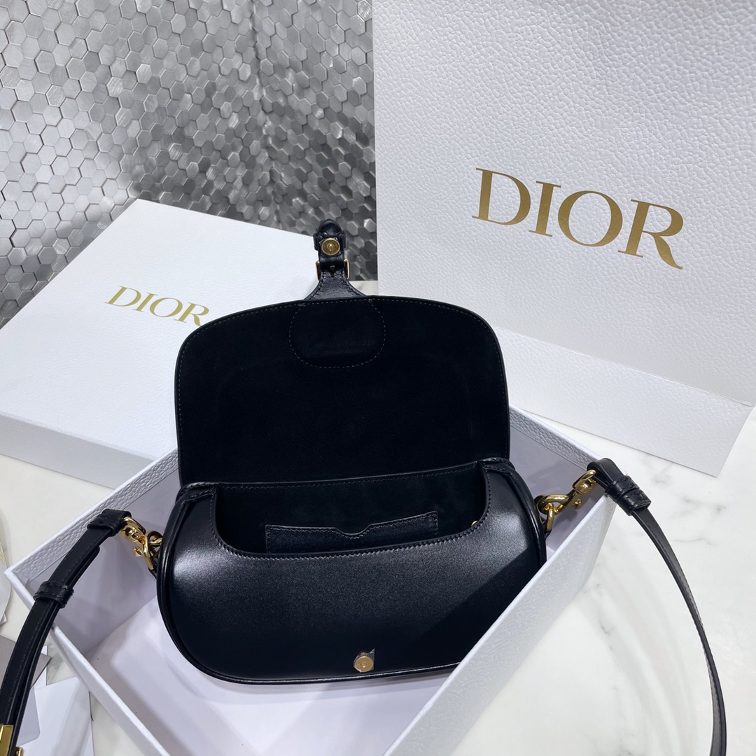 D10r bobby east-west bag smooth leather m9327 black - 22x13x5cm