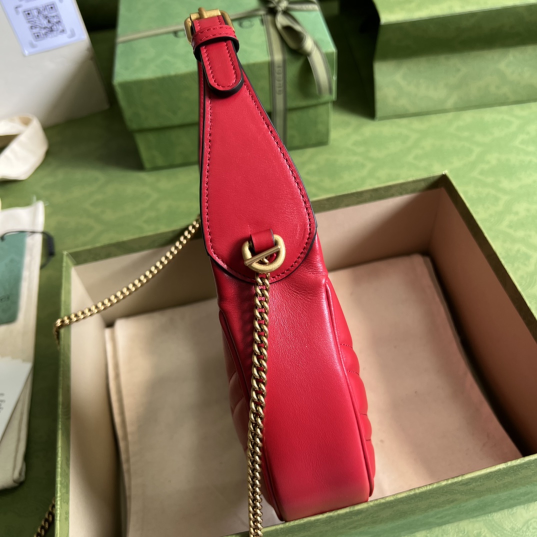 GG Marmont half-moon-shaped mini bag Red 699514 – 21.5 x 11 x 5cm