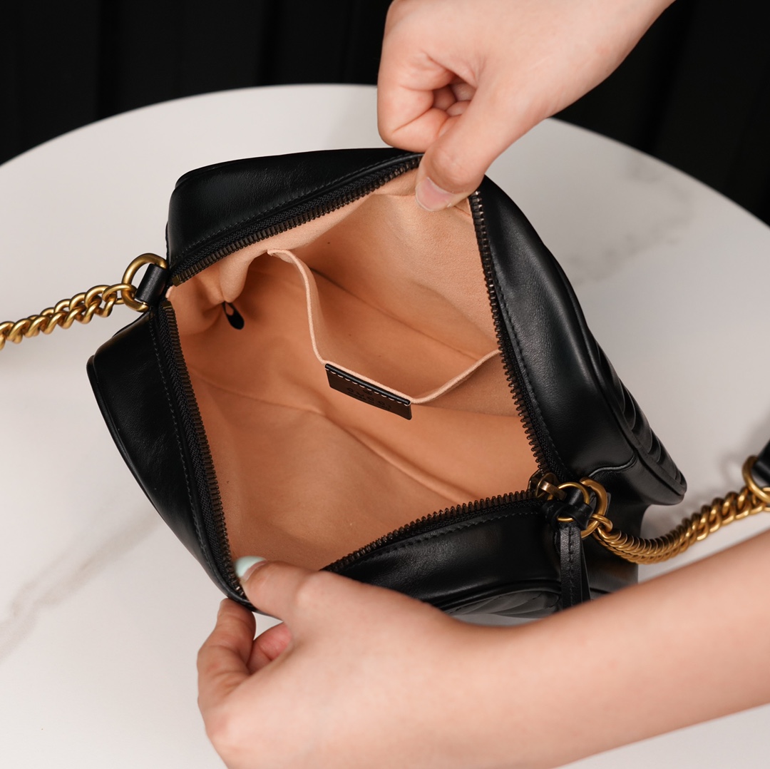 GG Marmont small matelassé shoulder bag (The camera bag) Black 447632 - 24x13x7cm