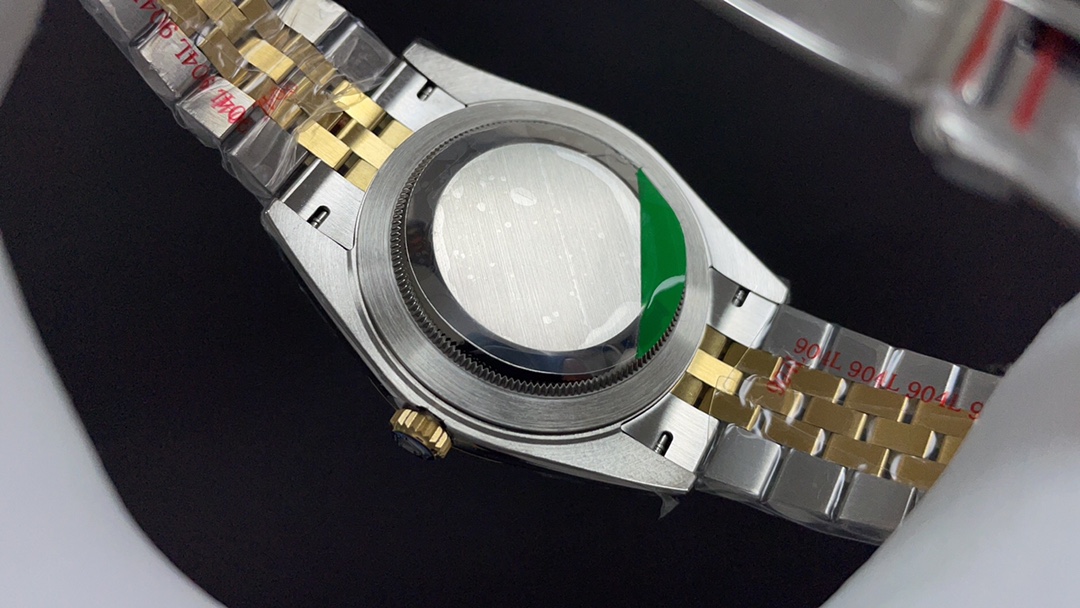 r01ex oyster perpetual date just  slivery and G01den  41mm 3235