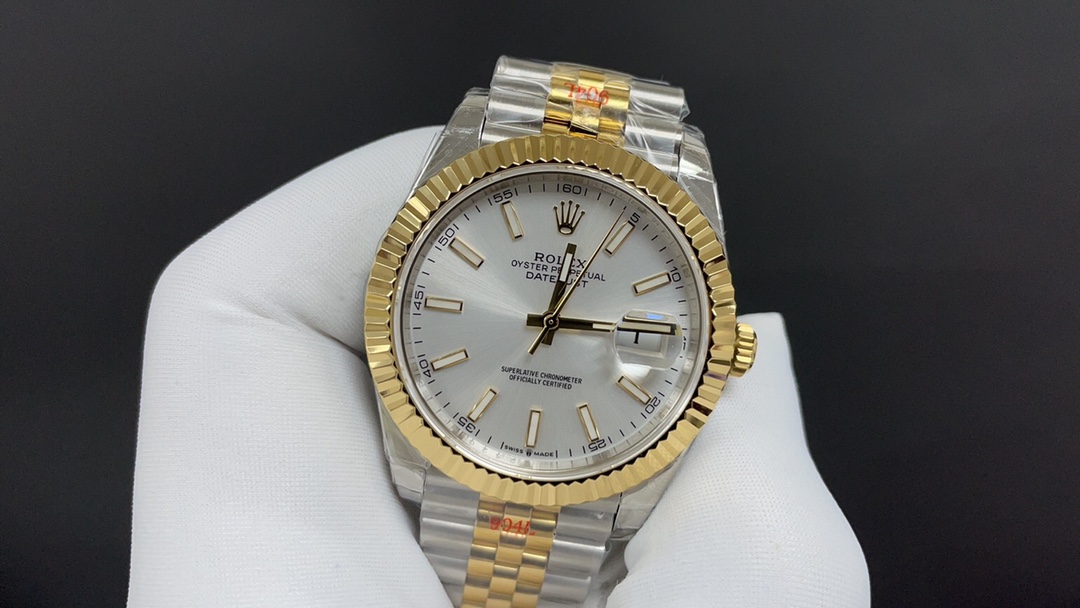 r01ex oyster perpetual date just  slivery and G01den  41mm 3235