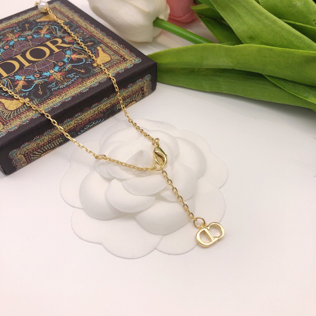 d10r  cd D1am0nd necklace 01