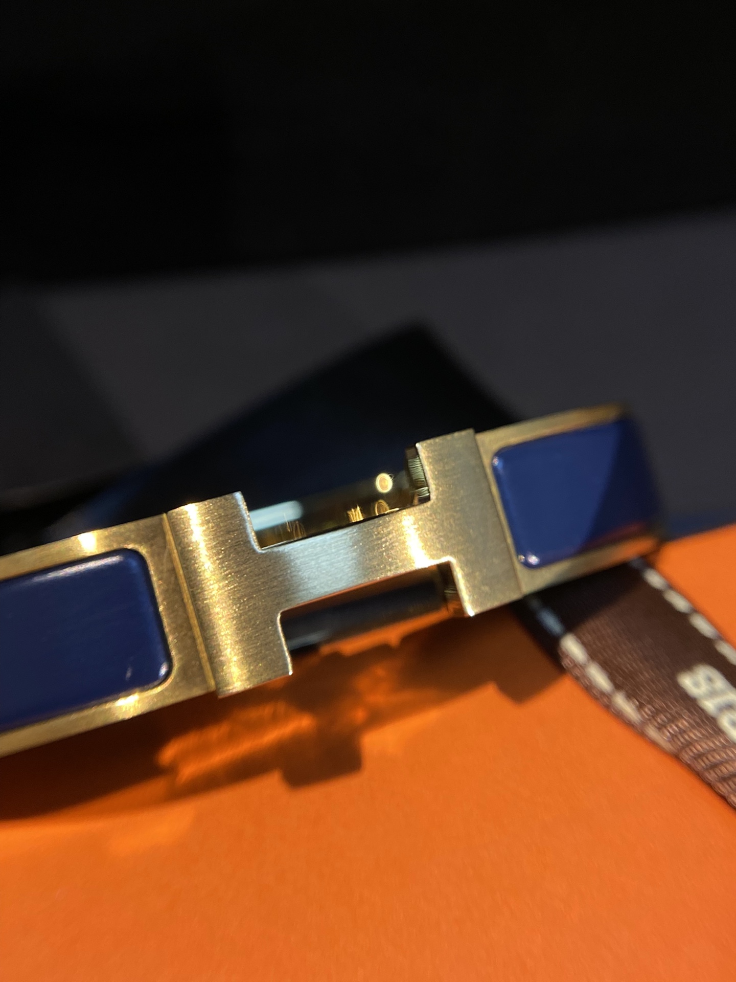 h**me5 hh bracelet 002 G01den and blue