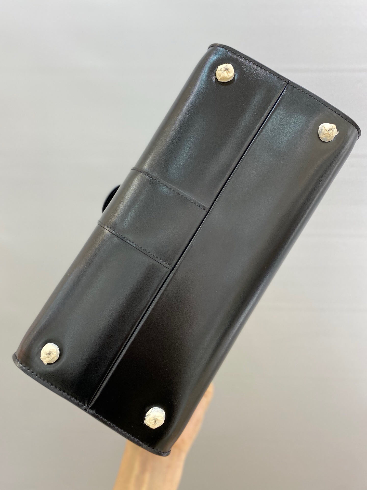 De1uavx handbag 28cm